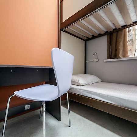 Ostriv Hostel Lviv Bagian luar foto