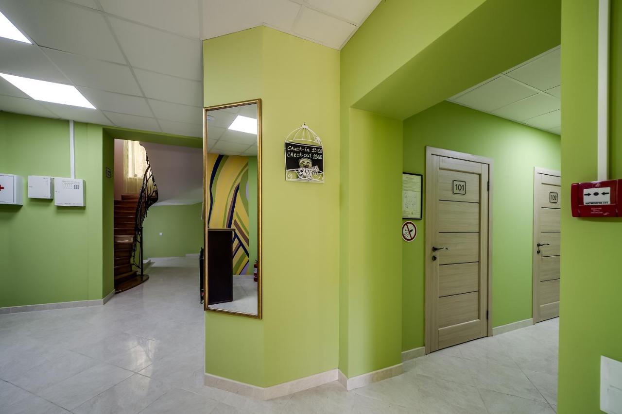 Ostriv Hostel Lviv Bagian luar foto